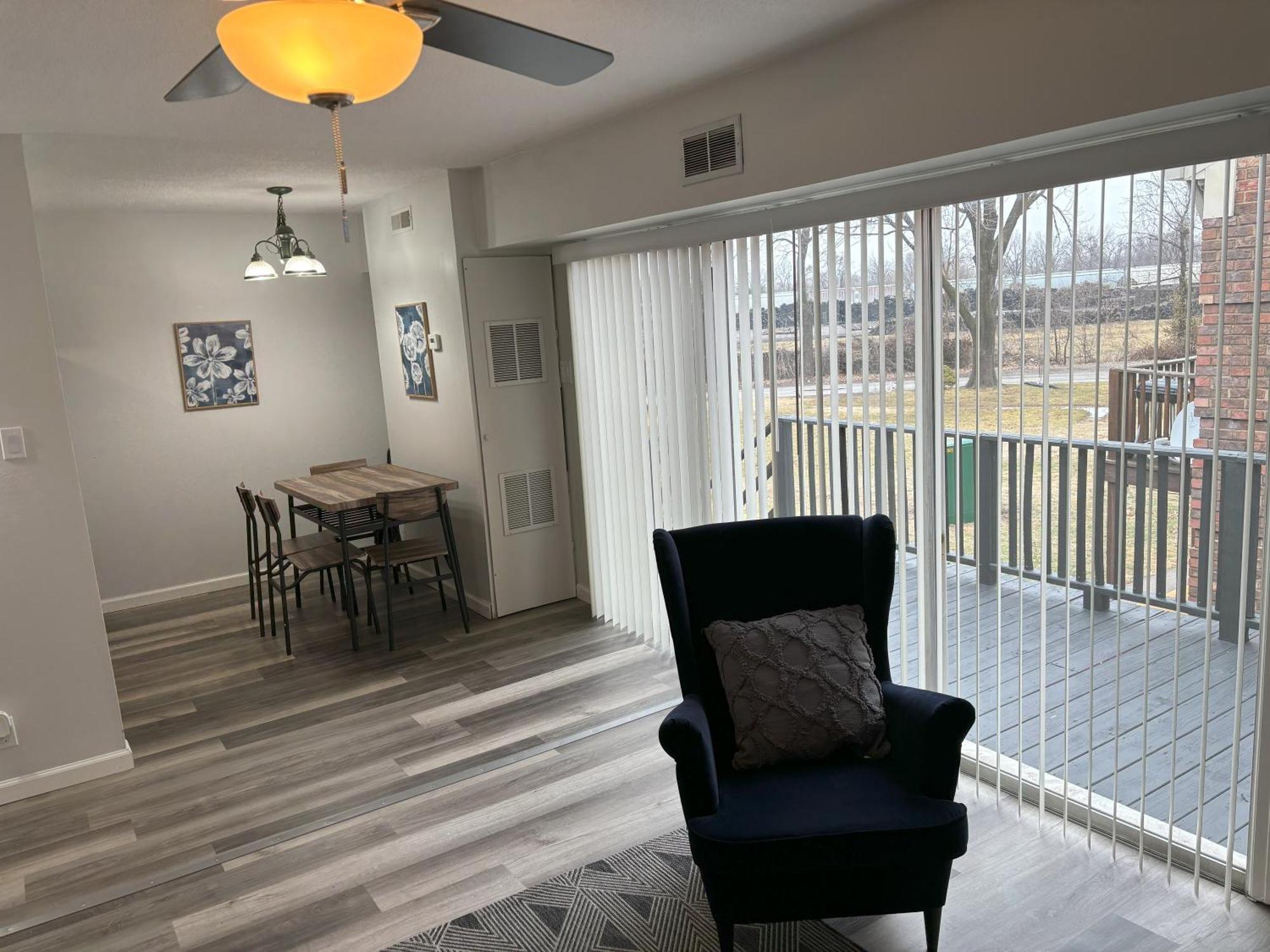 Peaceful Park 2 Bedroom Remodeled Family Suite Granite City Exteriér fotografie